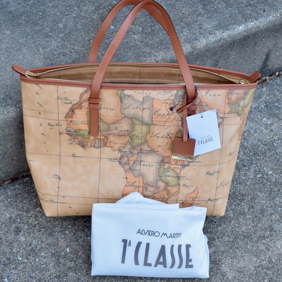 Alviero Martini Handbags - Alviero Martini 1A Classe Geo Tote